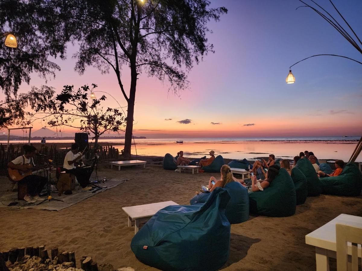 Formosa Beach Club & Bungalow Gili Air Exteriör bild