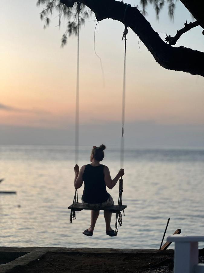Formosa Beach Club & Bungalow Gili Air Exteriör bild